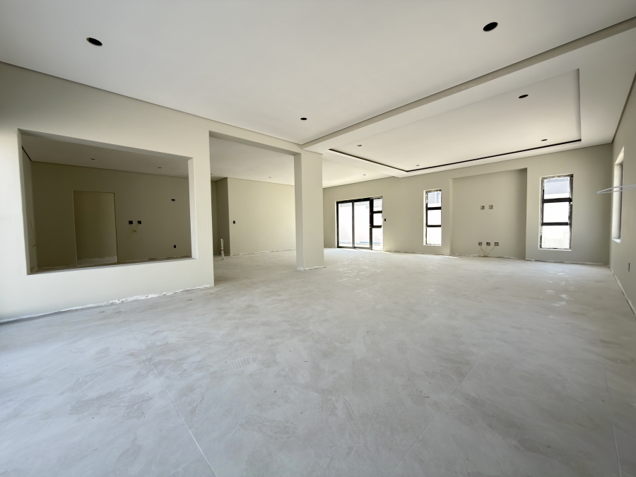 4 Bedroom Property for Sale in Sandown Western Cape